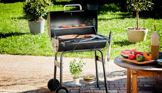 Barbecue gaz ou charbon, que choisir ?